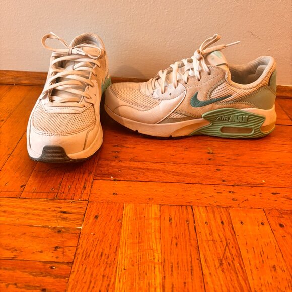 Nike AirMax Size 7 White/Teal Sneakers - Picture 5 of 5